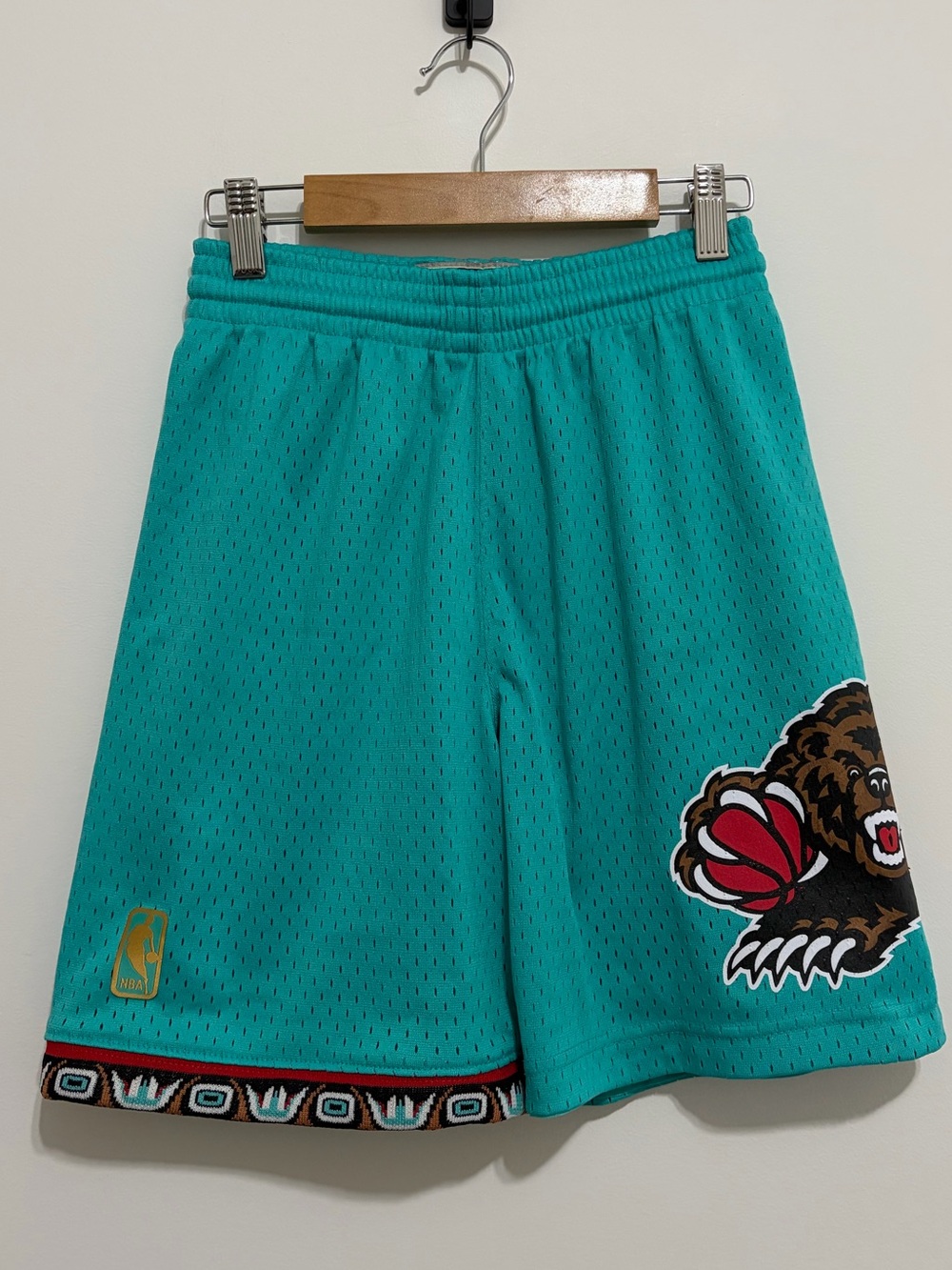 Mitchell & Ness Vancouver Grizzlies Road 1996-97 Swingman Shorts - Teal Blue